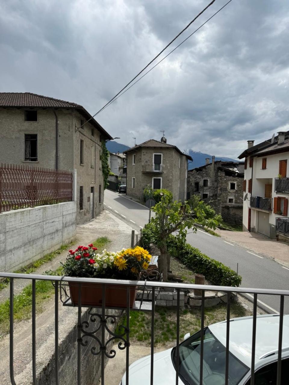 Ca Marasciol A 5 Minuti Dal Trenino Rosso Del Bernina Express Hotell Villa di Tirano Eksteriør bilde