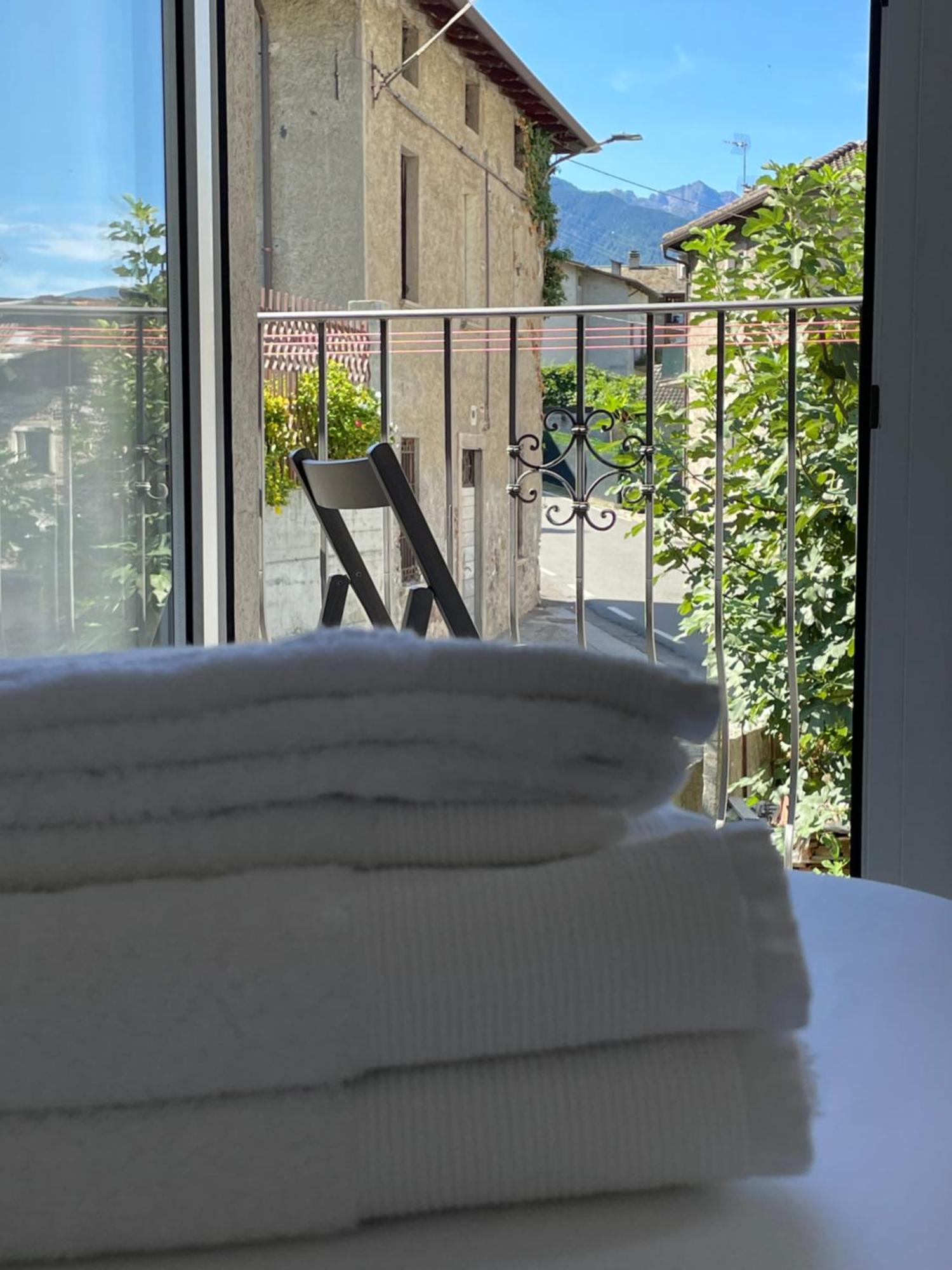 Ca Marasciol A 5 Minuti Dal Trenino Rosso Del Bernina Express Hotell Villa di Tirano Eksteriør bilde